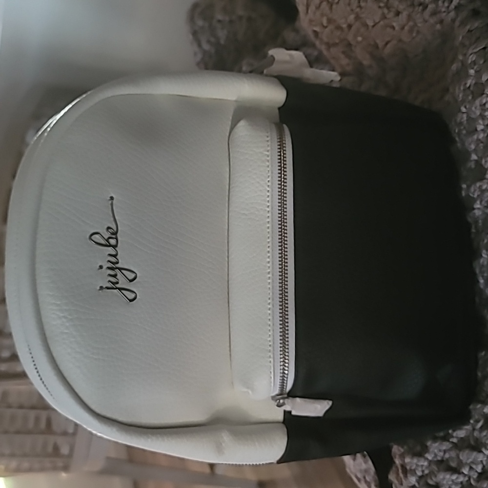 Backpack - Picture 2 of 4